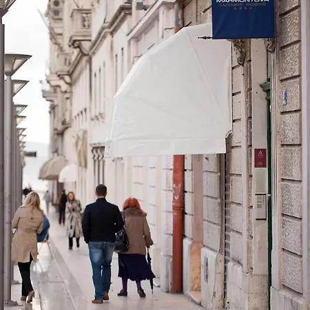 마몬토바 럭셔리 룸스 스플리트