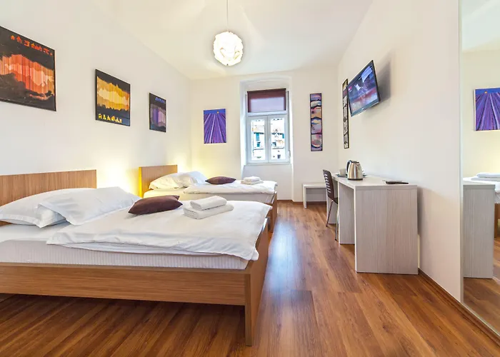 Guest house Marmontova Luxury 4*