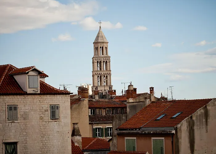 Marmontova Luxury Guest house 4*