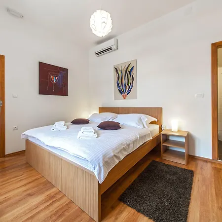 Guest house Marmontova Luxury Split