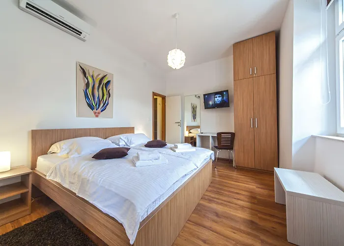 Marmontova Luxury Guest house 4*